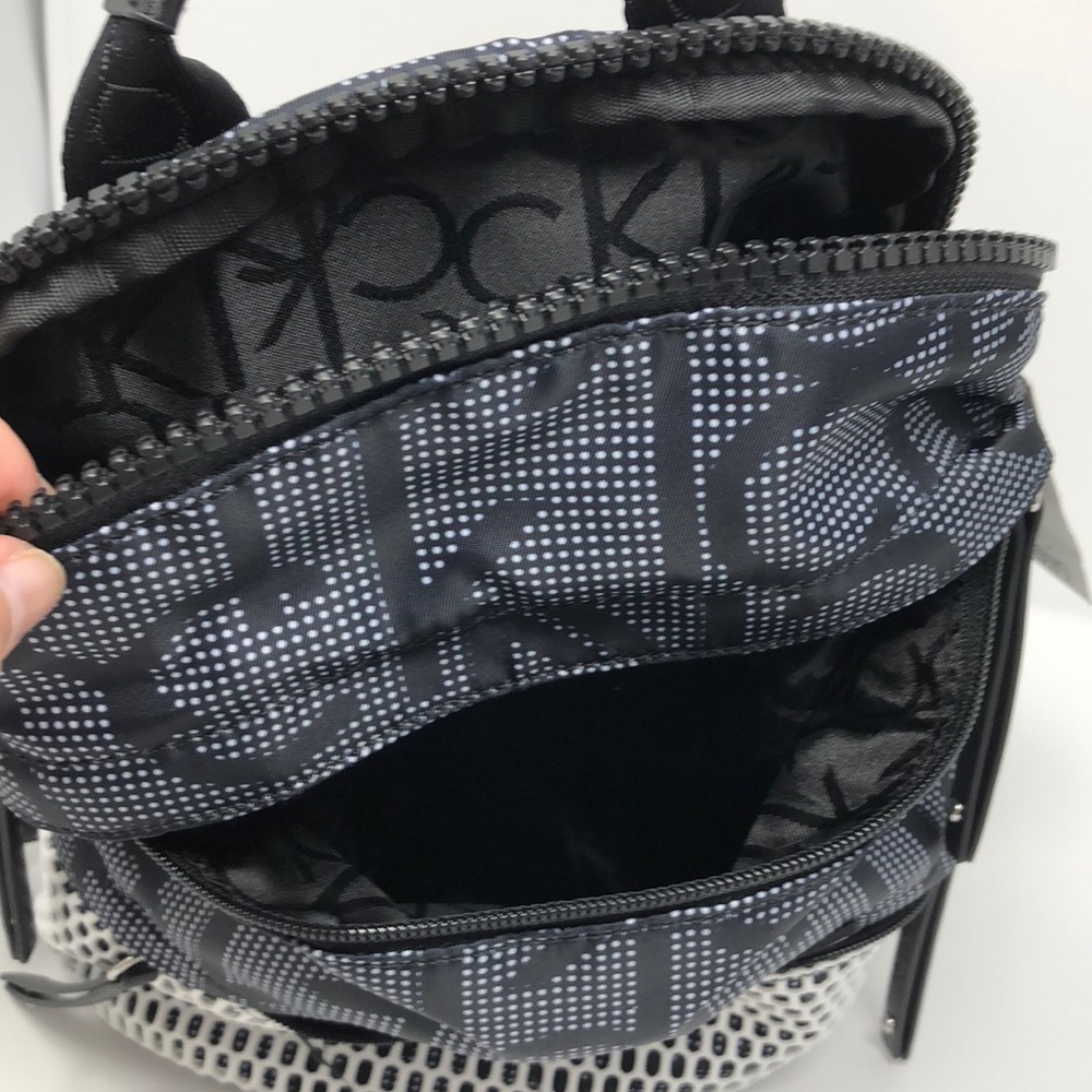πNew authentic Calvin Klein blue backpack π - Picture 5 of 8